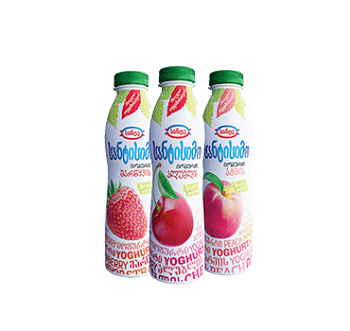 Yogurt drink / Santissimo / strawberry with cream (2.5%) 290 gr